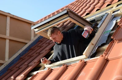 Pose de fenêtres de toit Velux à Rovon